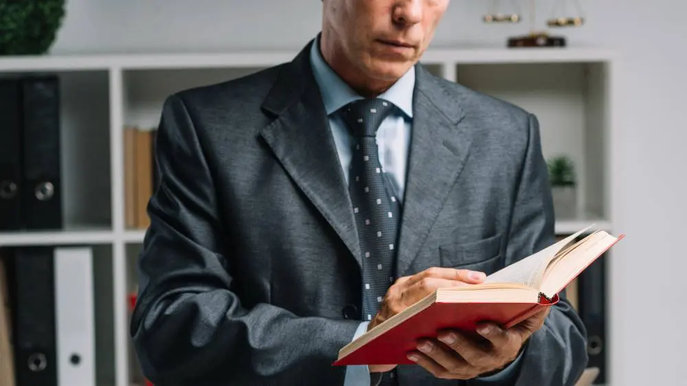 Estudiar Derecho en España es realmente imposible
